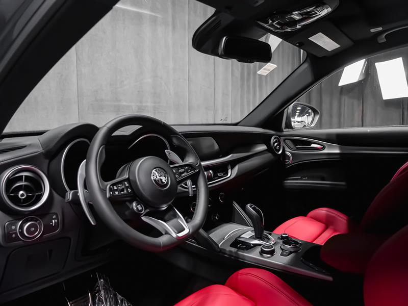 alfa romeo Stelvio 2026 - 7