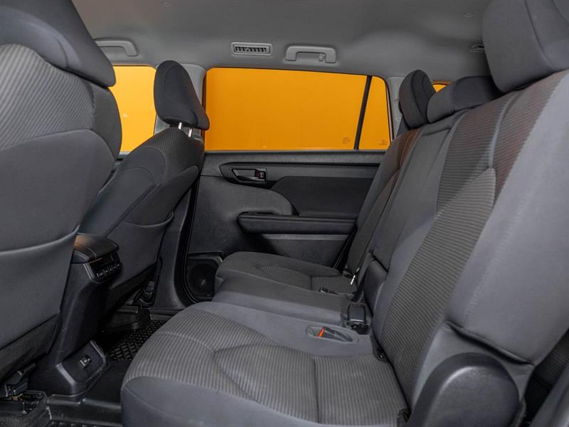 toyota Highlander 2023 - 27