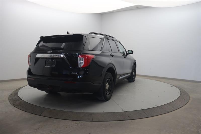 ford Explorer 2023 - 4
