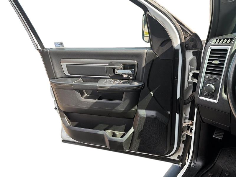 ram 1500 Classic 2023 - 11