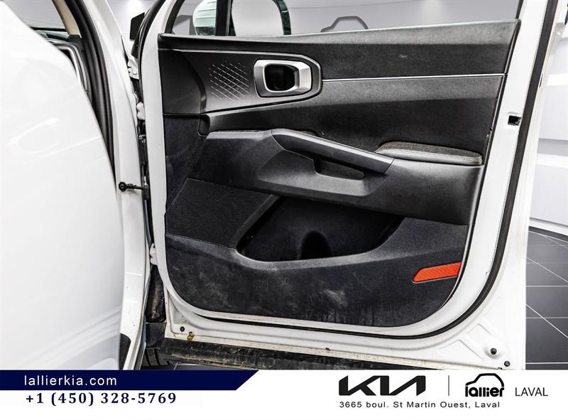 kia Sorento 2023 - 16