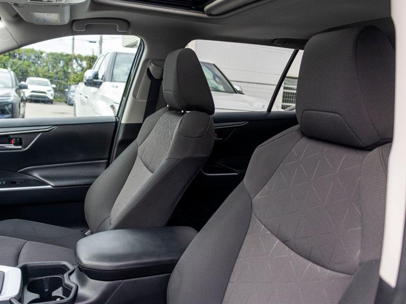toyota RAV4 2019 - 26
