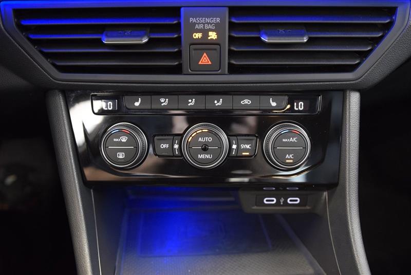 volkswagen Jetta 2023 - 30
