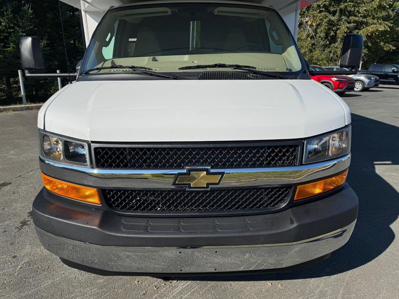 chevrolet Express Commercial Cutaway 2022 - 2