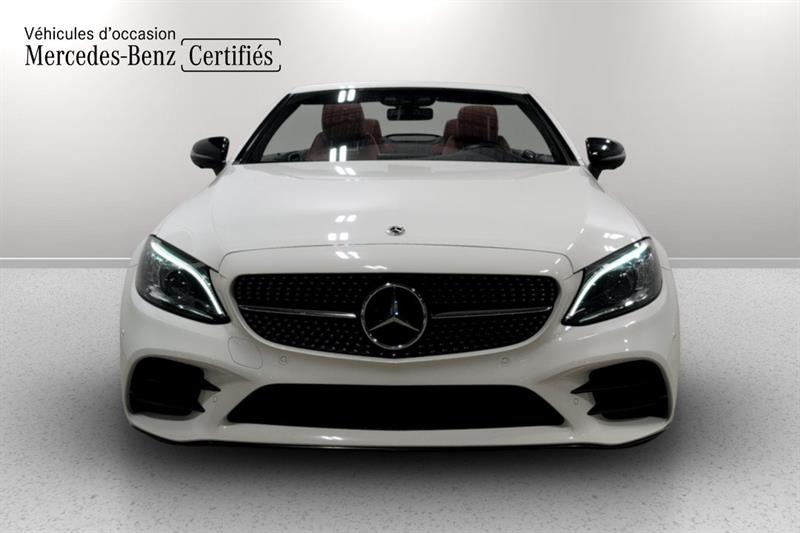 mercedes-benz C300 2022 - 2