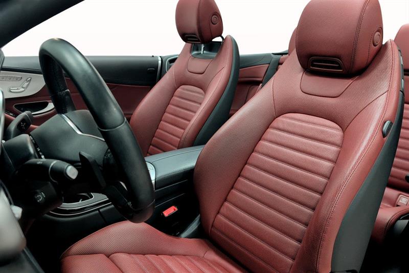 mercedes-benz C300 2022 - 10