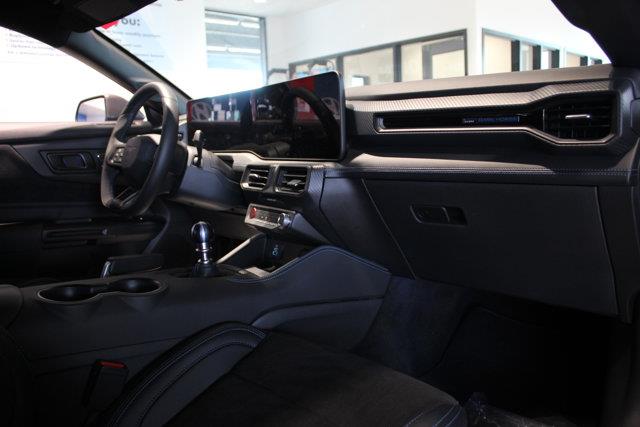 ford Mustang 2025 - 13
