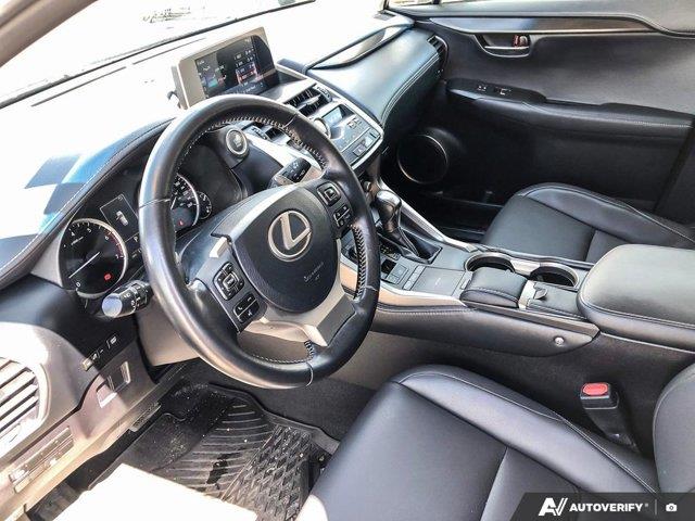 lexus NX 2019 - 12