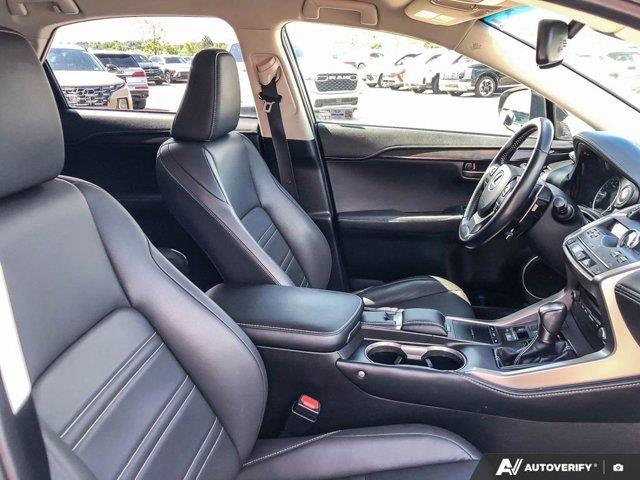 lexus NX 2019 - 21