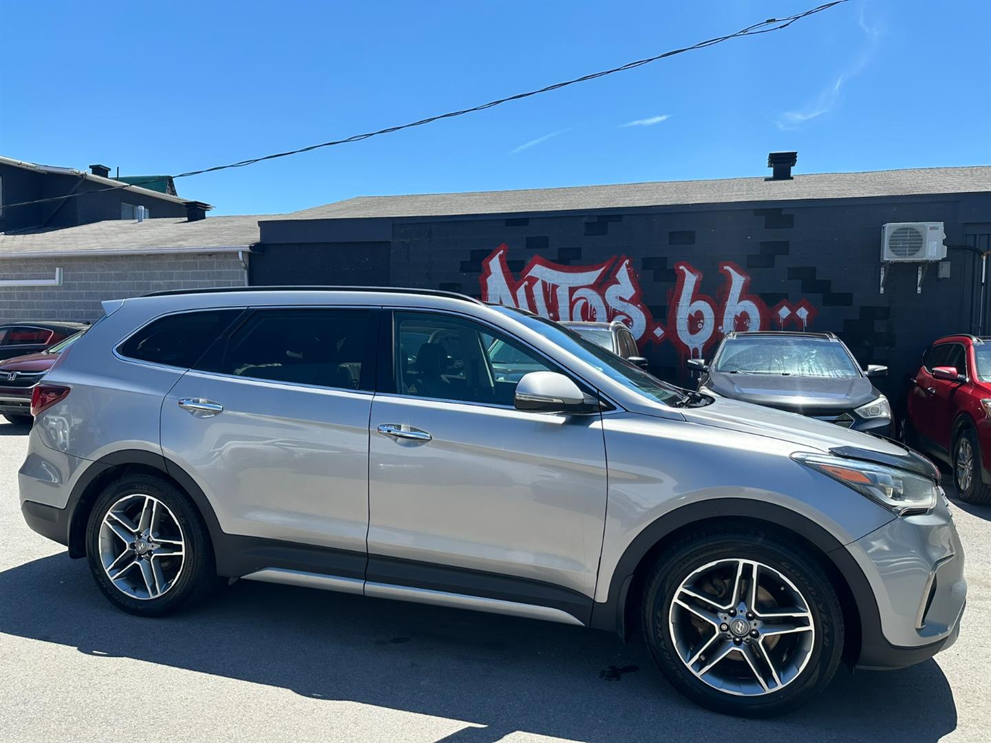 Gray 2017 Hyundai Santa Fe XL SUV / Crossover Automatic