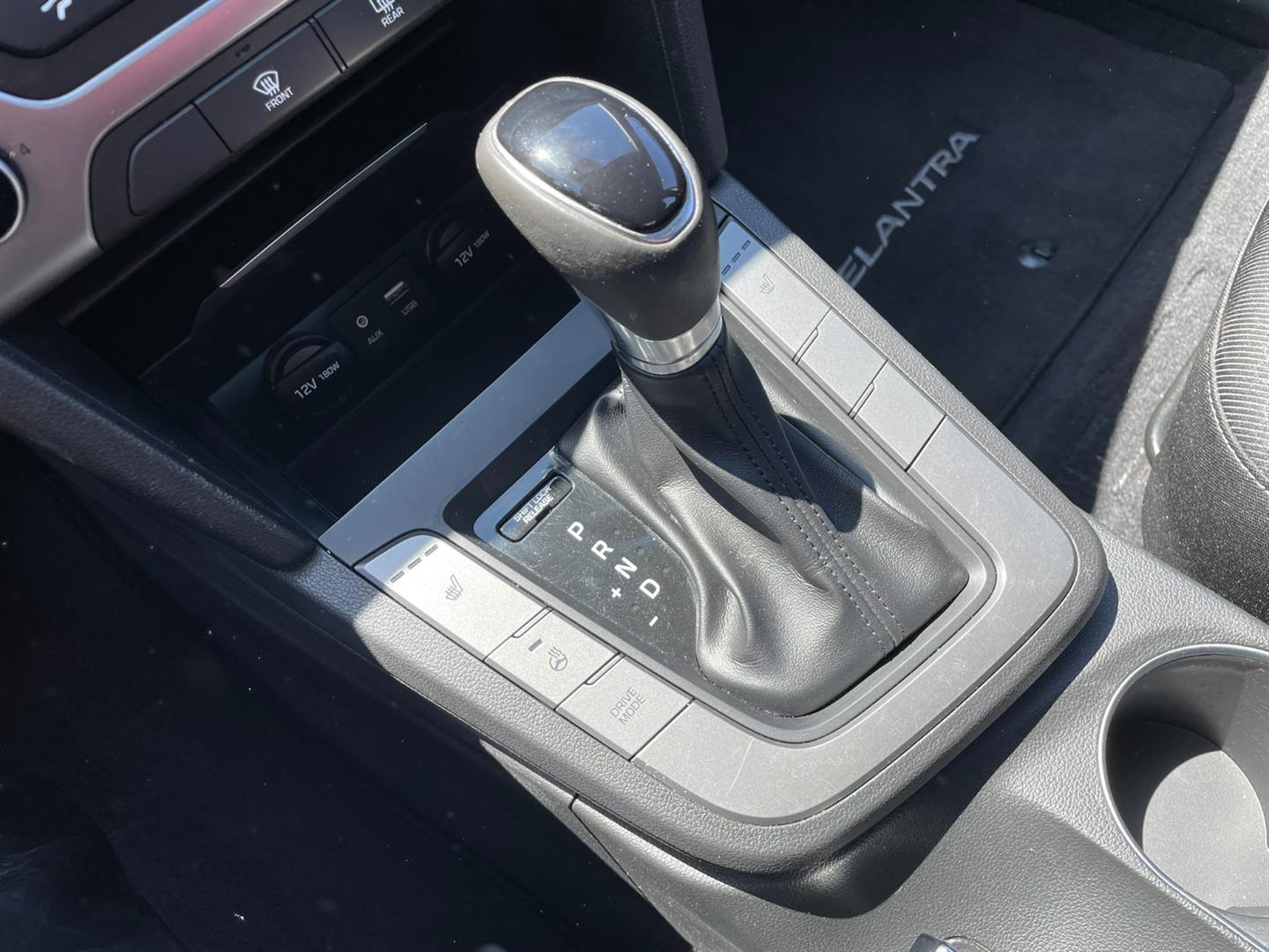 hyundai Elantra 2018 - 13