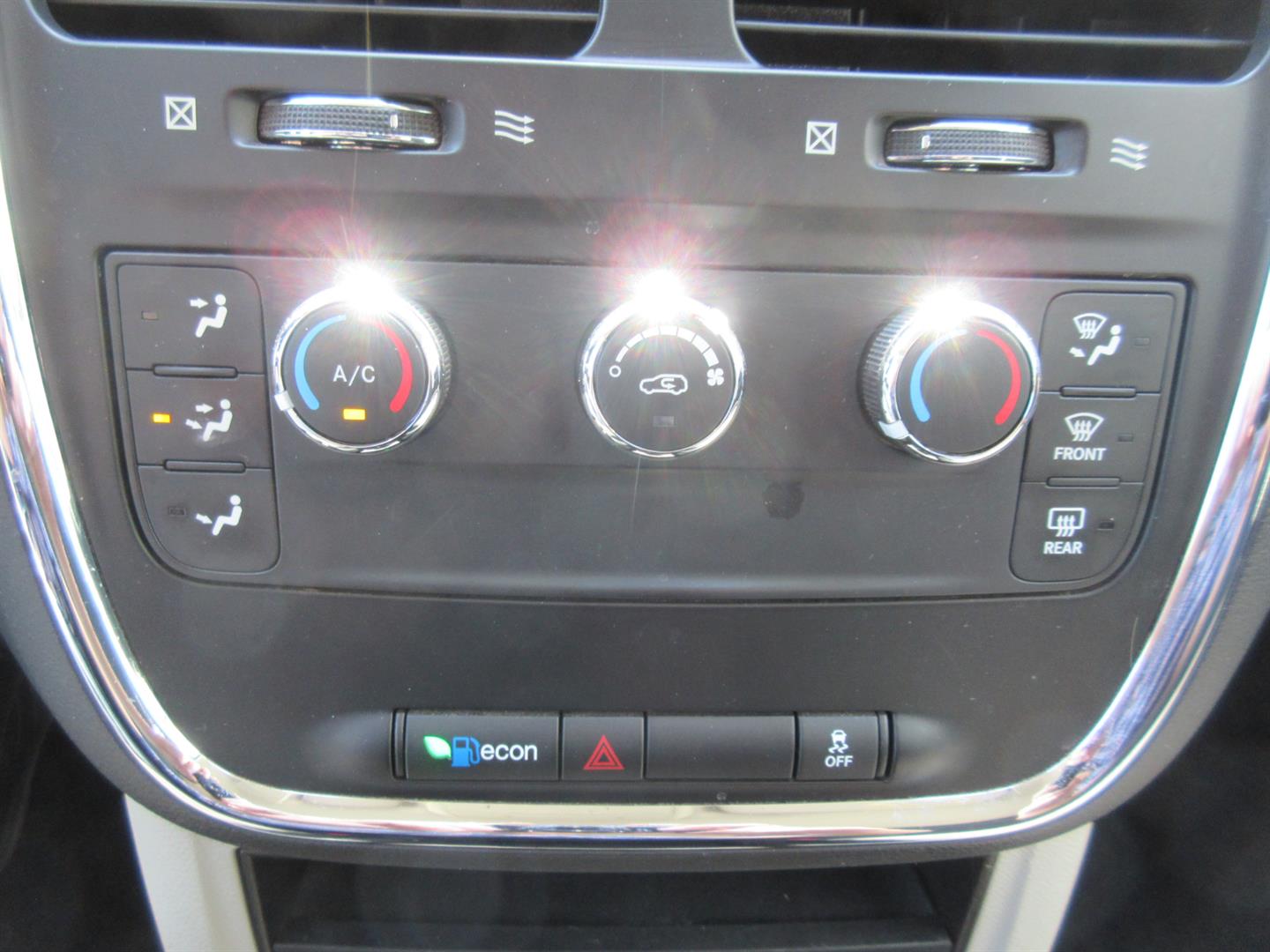 dodge Grand Caravan 2019 - 30