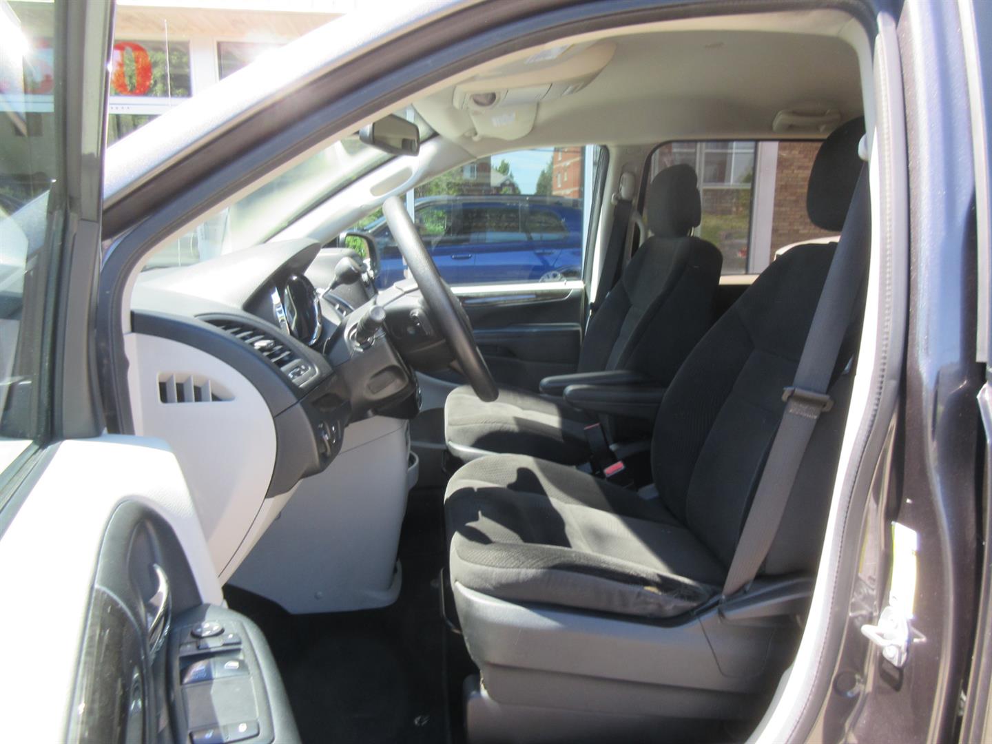 dodge Grand Caravan 2019 - 16