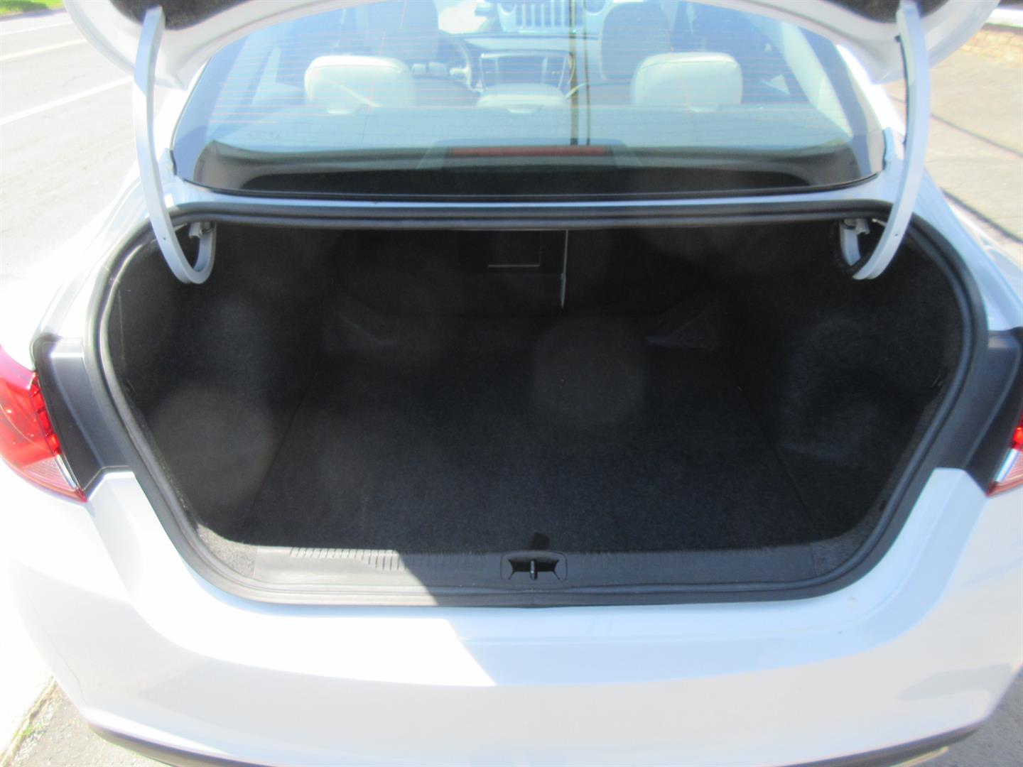 chrysler 200 2015 - 23