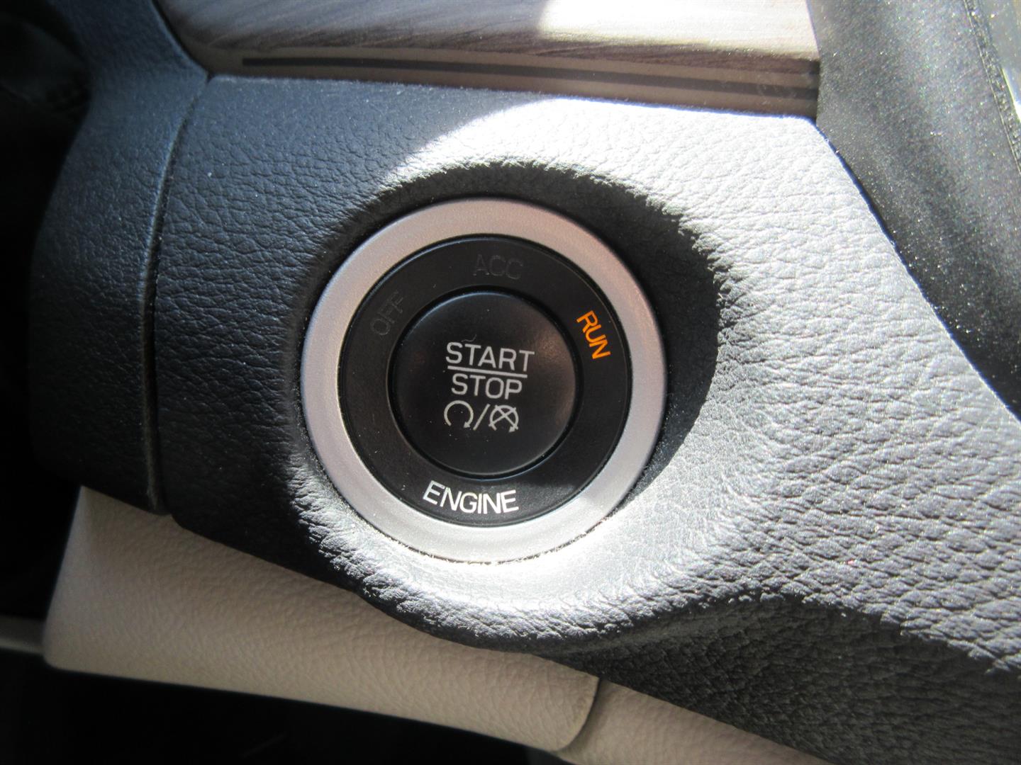 chrysler 200 2015 - 32