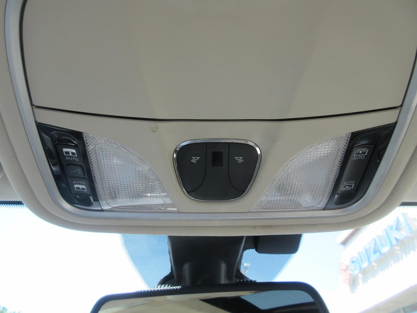chrysler 200 2015 - 37