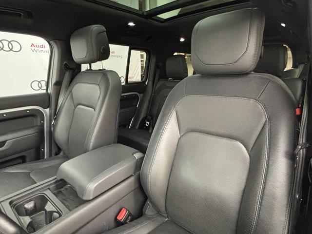 land rover Defender 2024 - 13