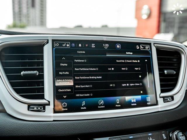 chrysler Grand Caravan 2027 - 27