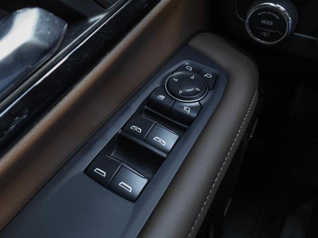 chevrolet Suburban 2026 - 21