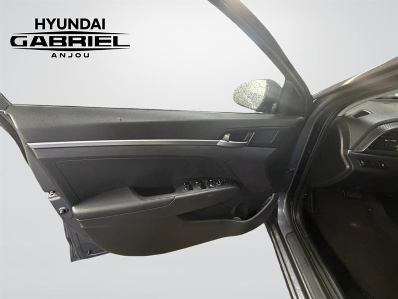 hyundai Elantra 2020 - 14