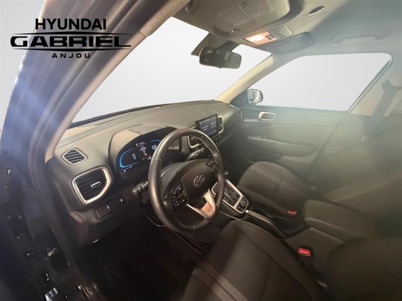 hyundai Venue 2023 - 18