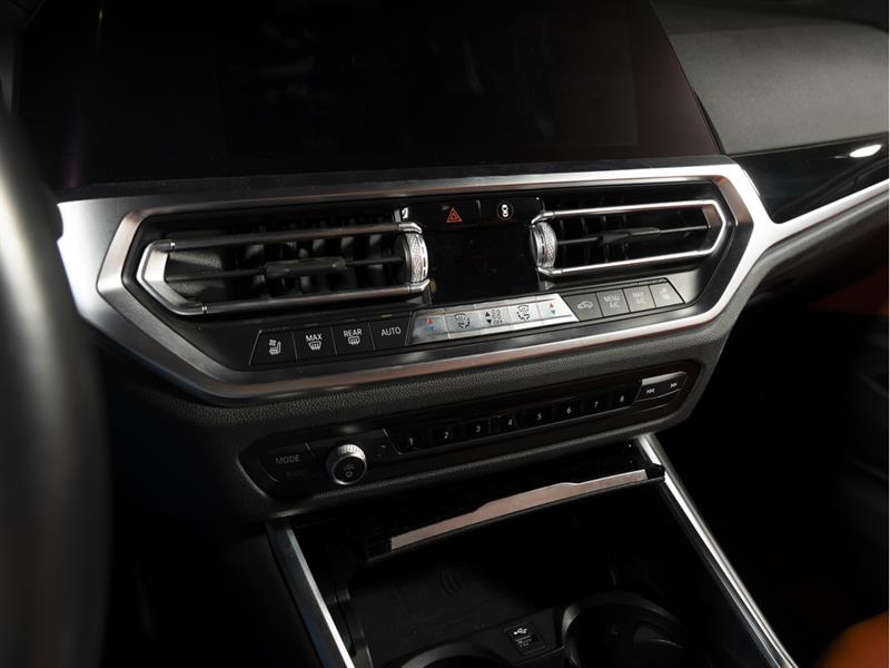 bmw M4 2022 - 16