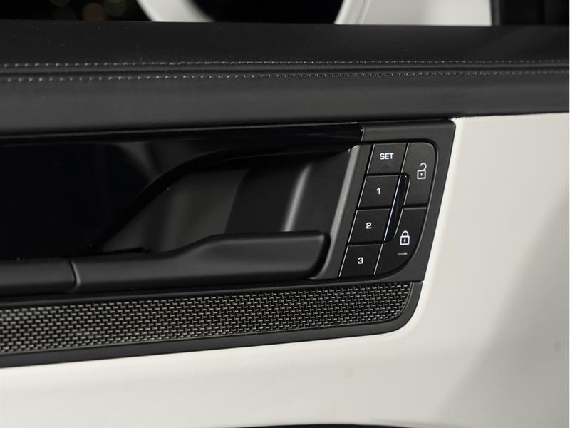 porsche Cayenne 2026 - 25
