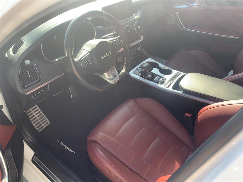 kia Stinger 2023 - 14