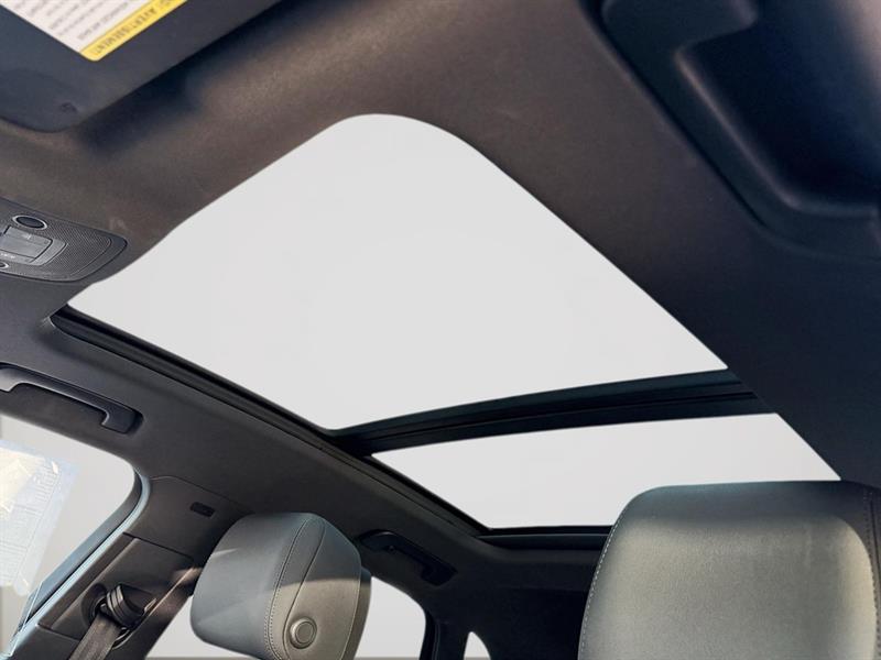 audi Q3 2021 - 24