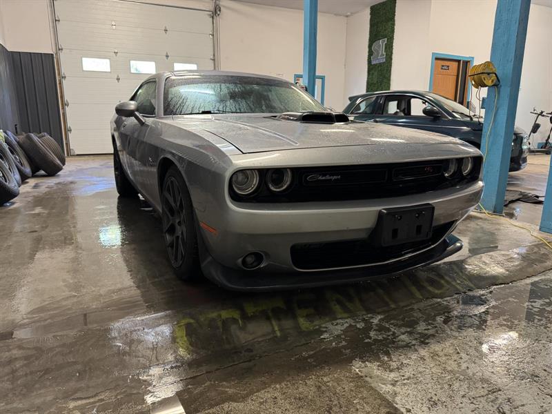 dodge Challenger 2016 - 2