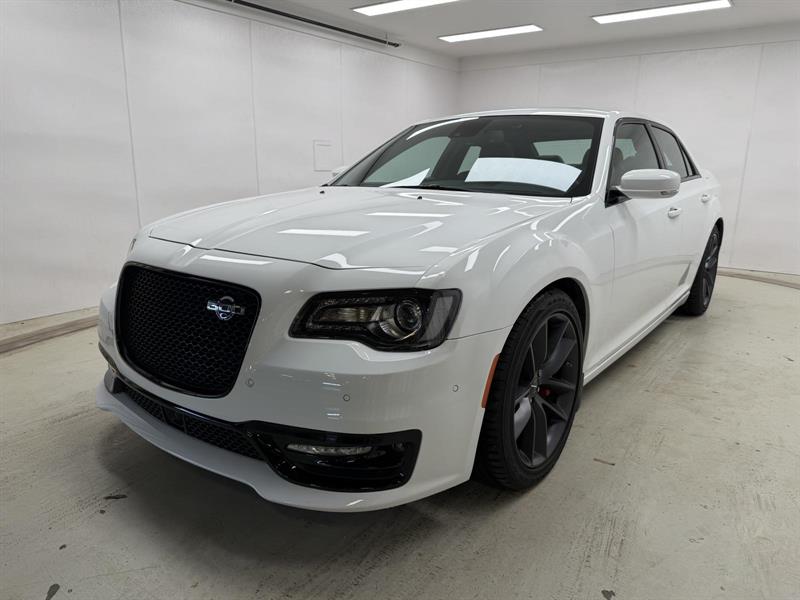 chrysler 300c 2023