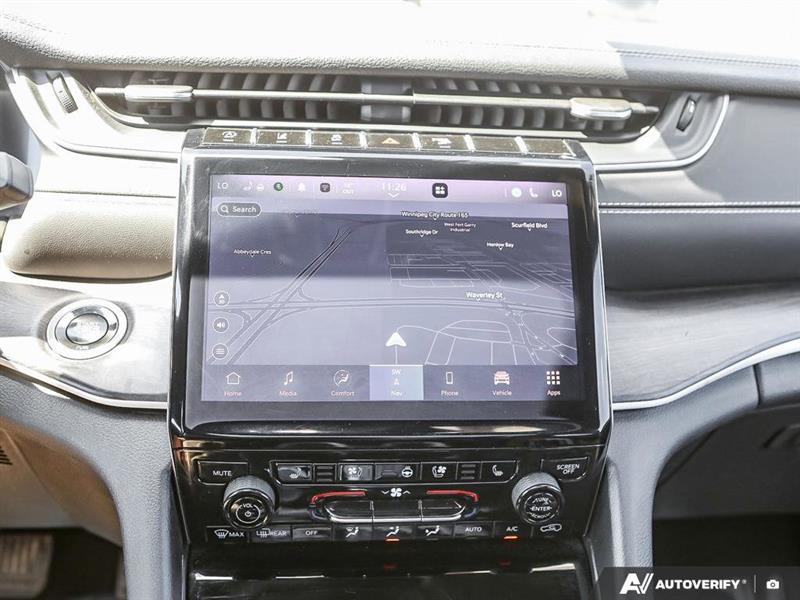 jeep Grand Cherokee 2024 - 26