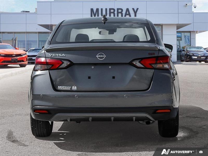 nissan Versa 2024 - 6