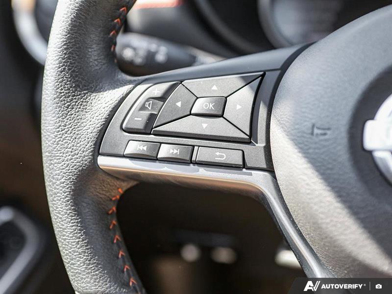 nissan Versa 2024 - 12