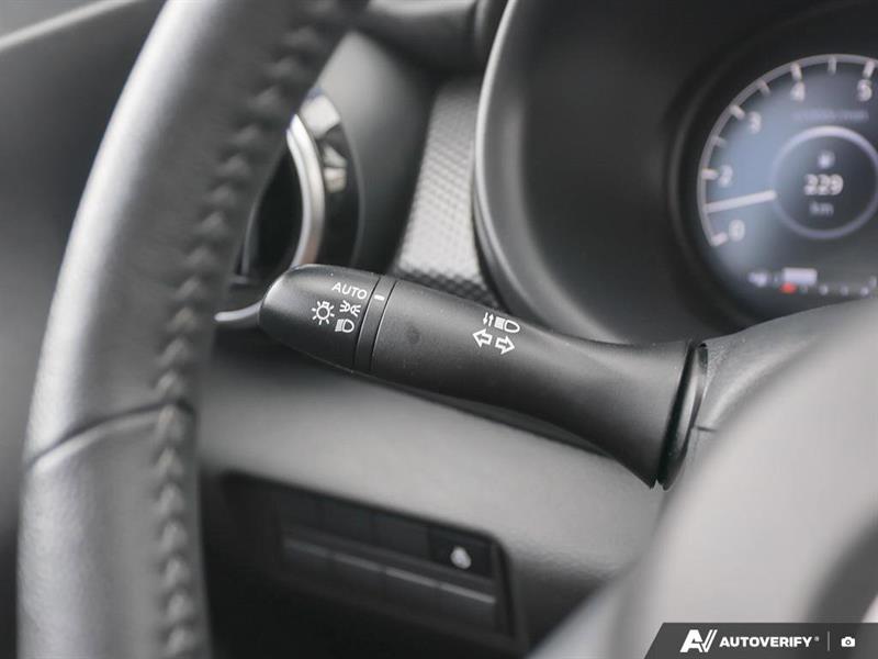 nissan Kicks Play 2025 - 11