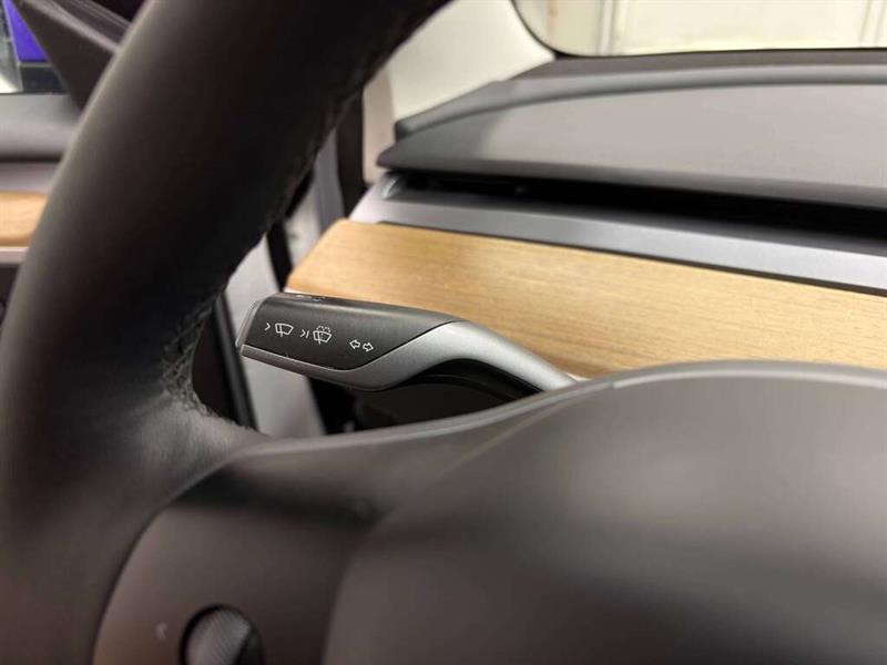 tesla Model 3 2023 - 19