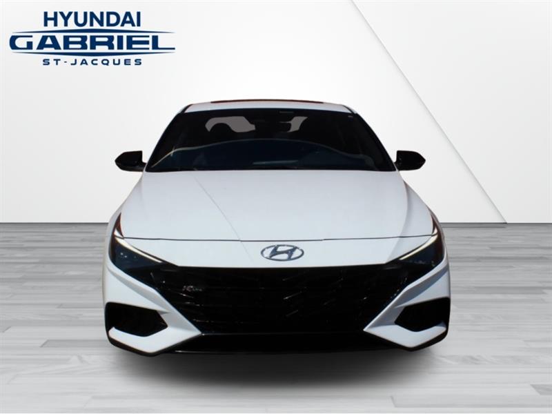 hyundai Elantra 2023 - 2