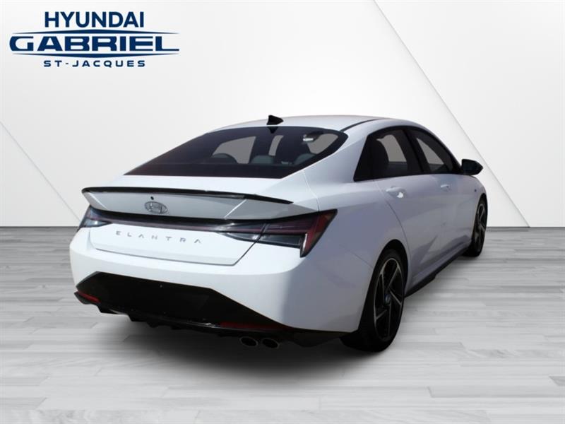 hyundai Elantra 2023 - 4