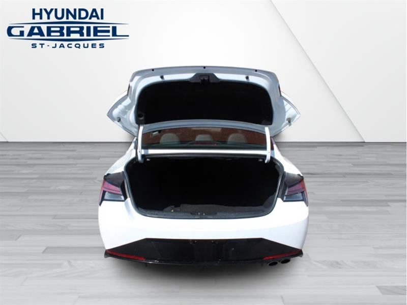 hyundai Elantra 2023 - 7