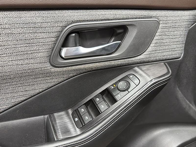 nissan Rogue 2023 - 22