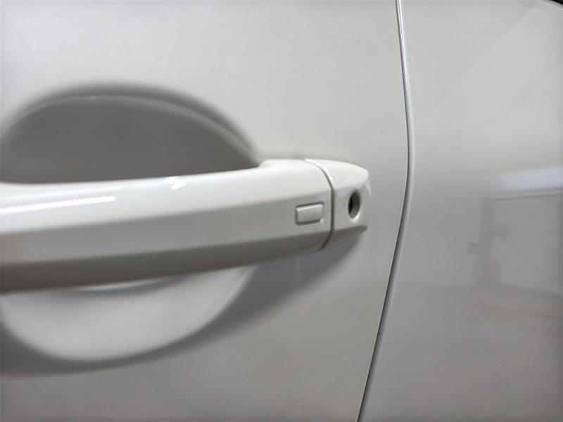 nissan Rogue 2023 - 25