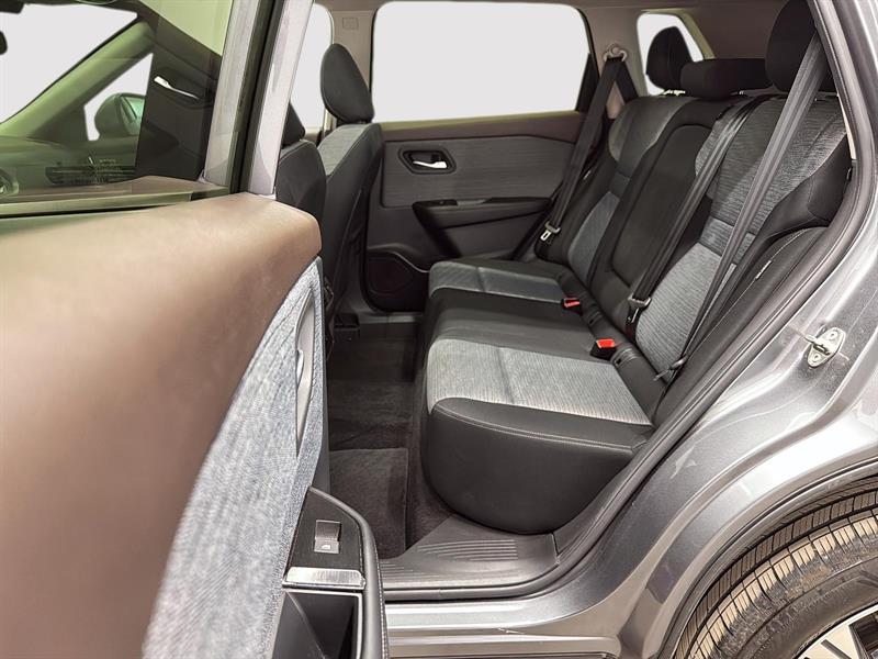 nissan Rogue 2023 - 9