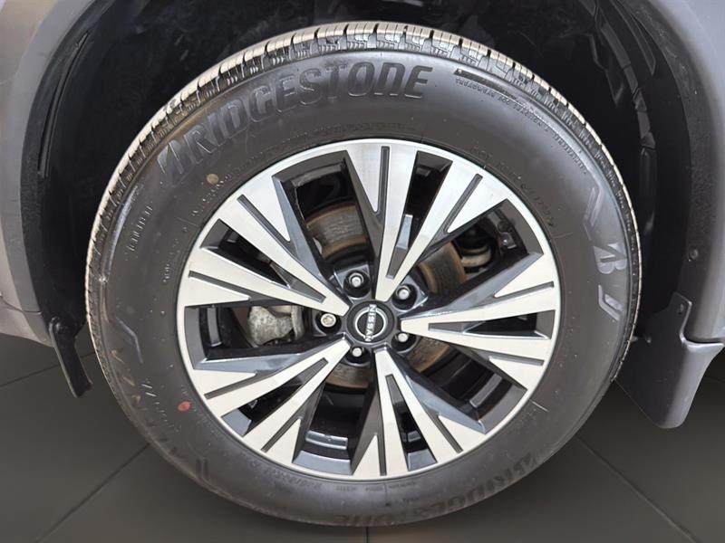 nissan Rogue 2023 - 27