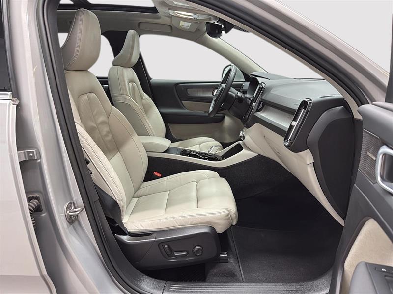 volvo XC40 2023 - 8