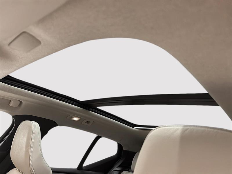 volvo XC40 2023 - 10