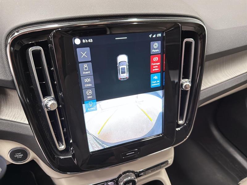 volvo XC40 2023 - 18