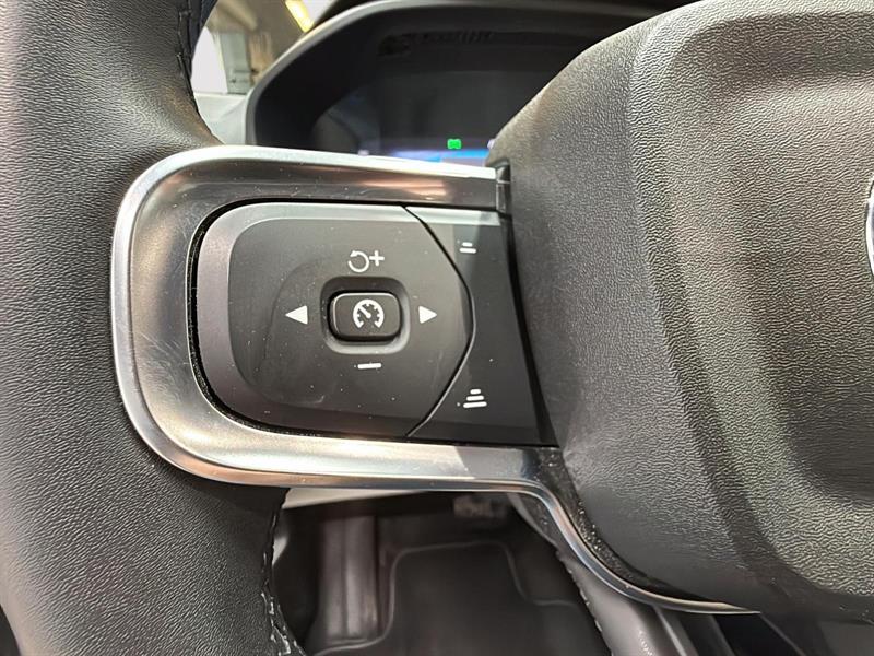 volvo XC40 2023 - 22