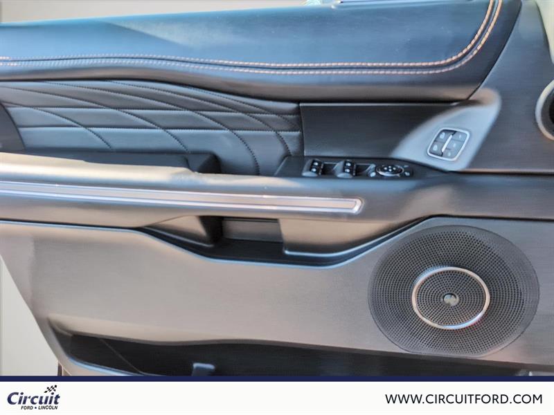 ford Expedition 2022 - 10