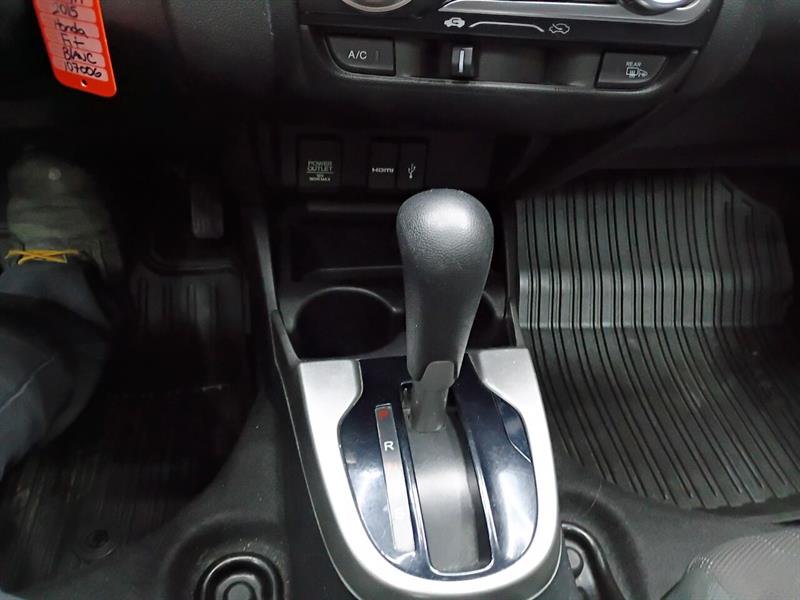 honda Fit 2015 - 24