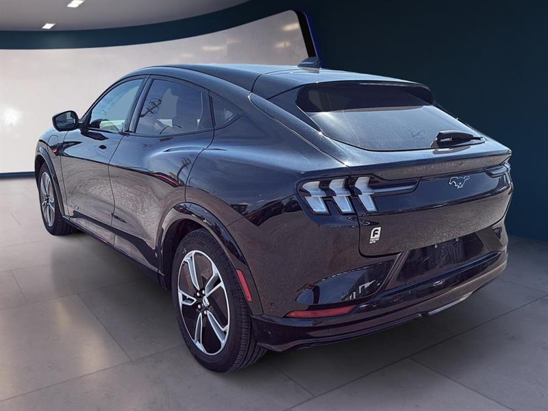 ford Mustang Mach-E 2023 - 3
